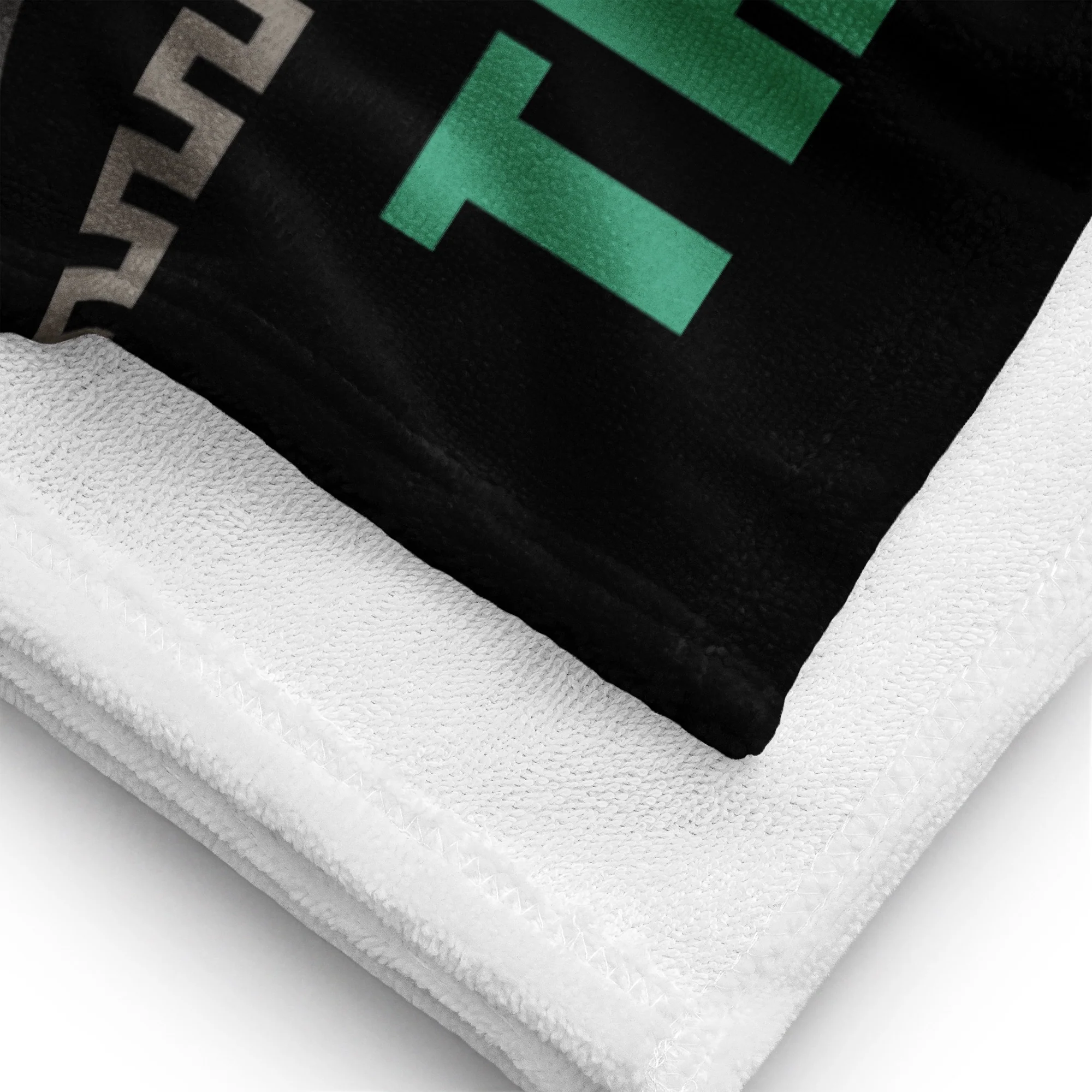 Minecraft Breeze Trial Chambers Beach Towel - Image 4