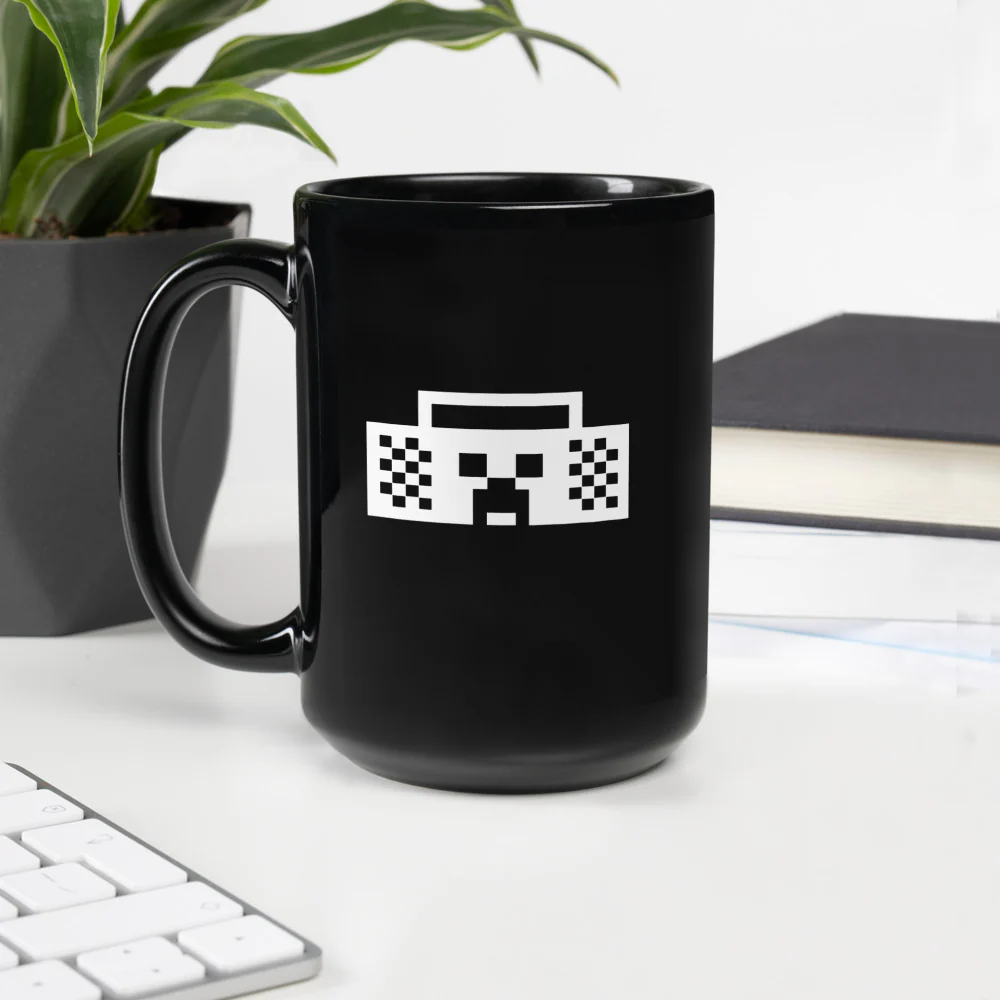 Minecraft Tuned In Creeper Black Glossy Mug - Image 11